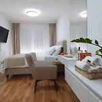 Lux * Tuzla
