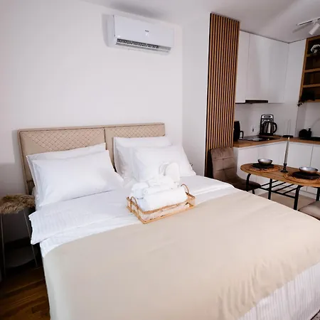 Apartment Lux
