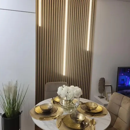 Apartment Lux *