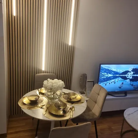 公寓 Lux 图兹拉